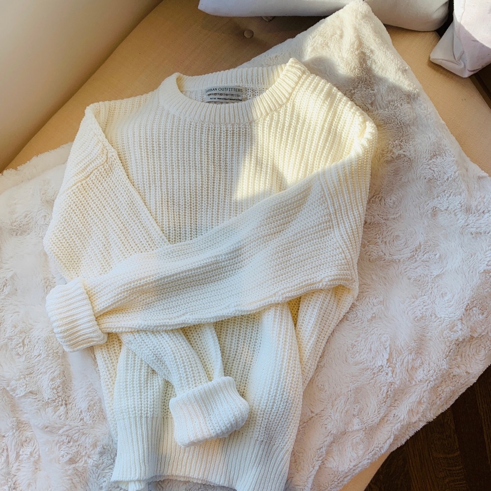 NWOT White Urban Outfitters sweater